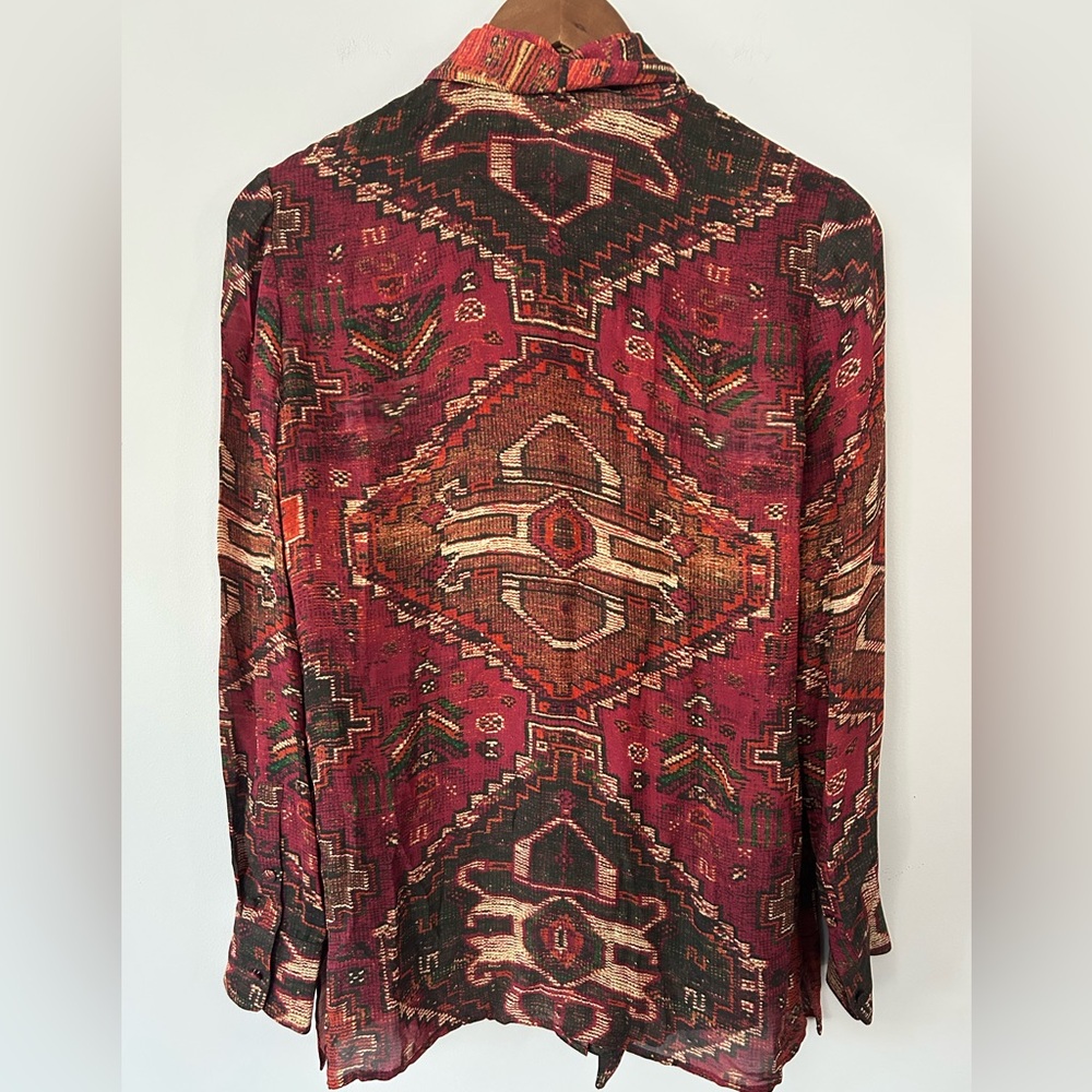 Tory Burch 100% Silk Aztec Print Tie-Neck Blouse – Size 4 – Great Condition - Picture 3 of 9